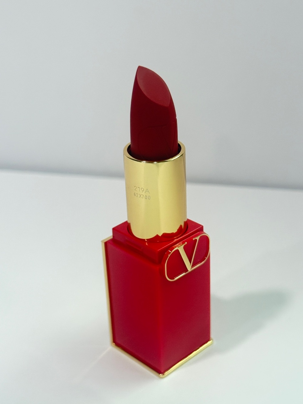 219A Star Studded Rosso Valentino Matte NIB